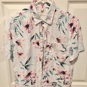 Men’s dress shirt (M)